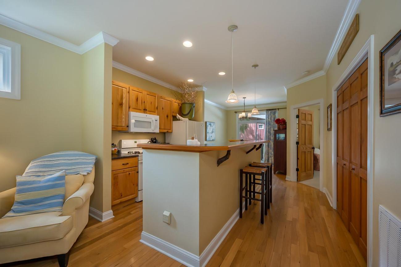 Buttercup Holiday home Asheville